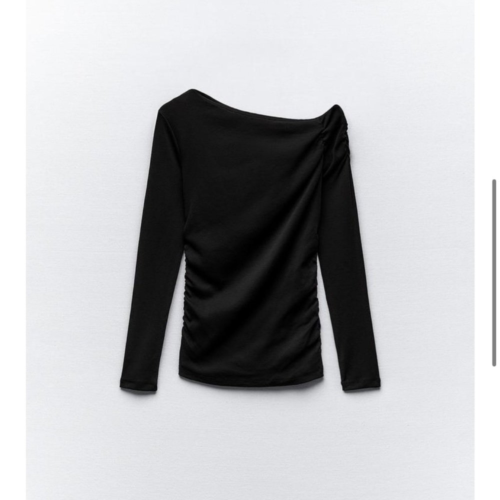 Zara top with rouching
